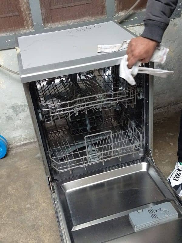 Daewoo dishwasher 45kg 5