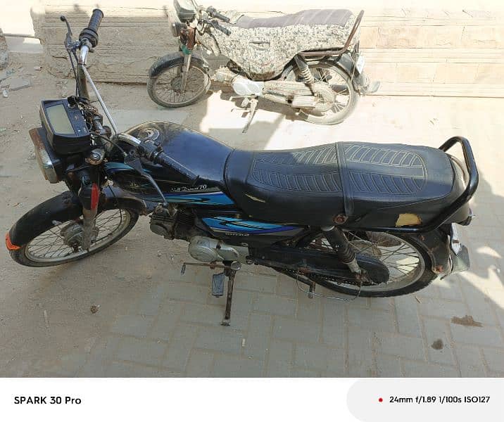 Unique UD-70cc Bike Model:2015 Urgent Sell 3