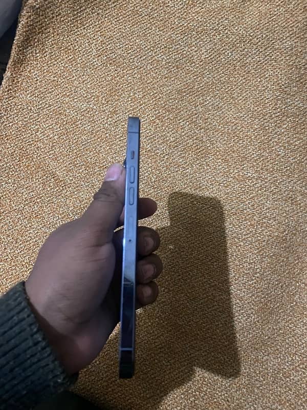 Apple iphone 13 pro max 256, PTA Approved 4