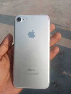 Apple iPhone 7