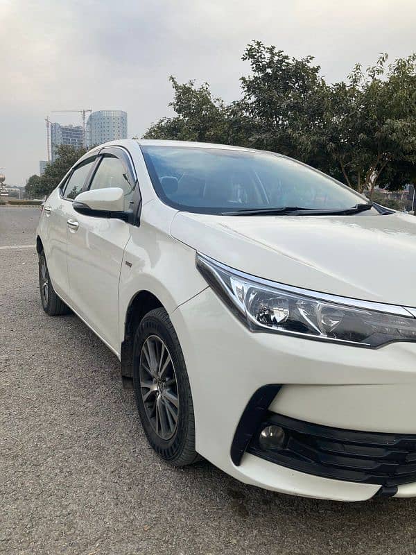 Toyota Corolla GLI 2019 (Auto+ Additional features) 1