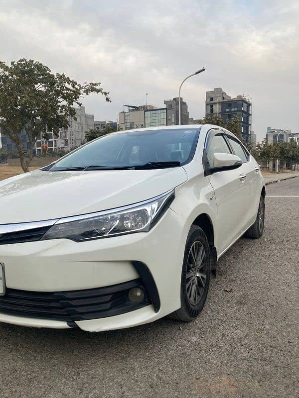 Toyota Corolla GLI 2019 (Auto+ Additional features) 2