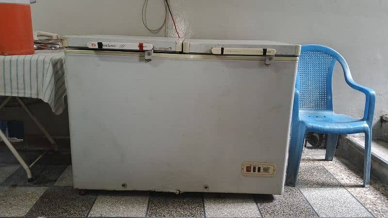 Dawlance Deep Freezer for sale 1