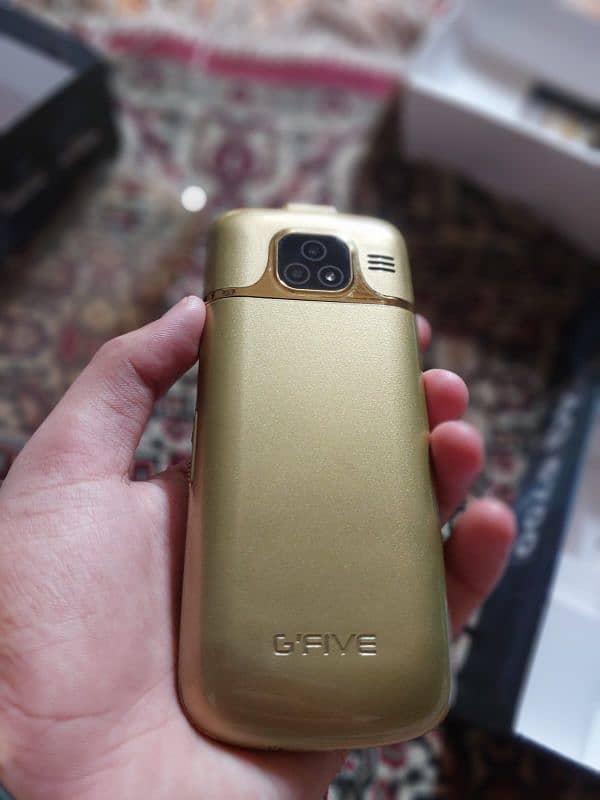 Gfive mobile 4g 6700 wh. 0,3,32,3,1,0,7,6,6,1 2