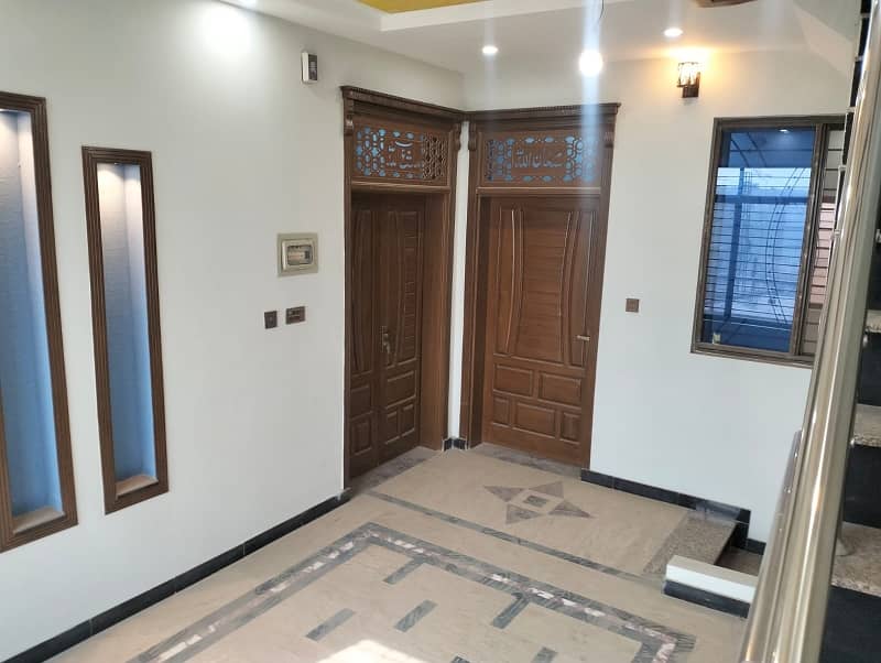 Ideal 6 Marla Double Story House Available For Sale In Lalazar2 8