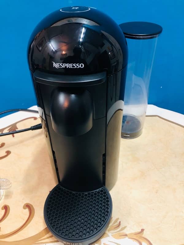 Nepresso Vertuo plus Coffee Machine (Imported) 1