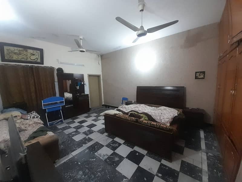 Ideal 8 Marla House Available For Sale In Lalazar2 Dhamyal Road 6