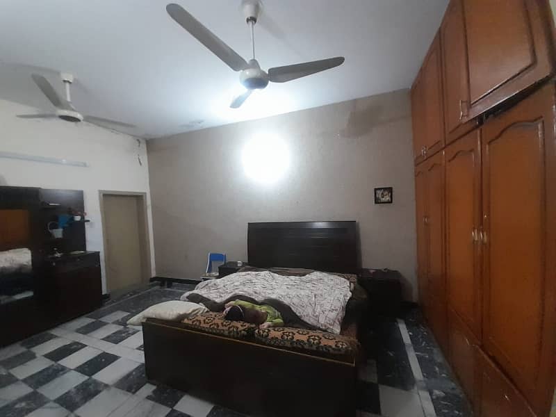 Ideal 8 Marla House Available For Sale In Lalazar2 Dhamyal Road 25