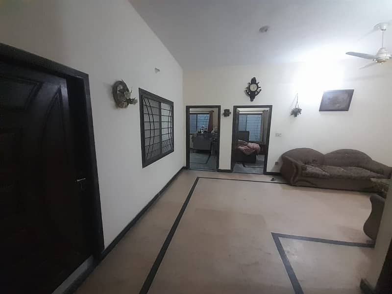 Ideal 8 Marla House Available For Sale In Lalazar2 Dhamyal Road 45