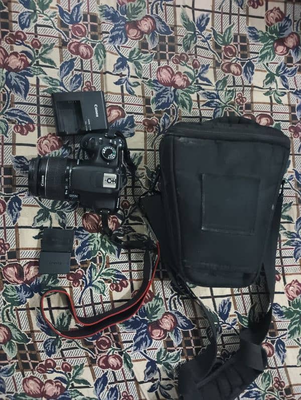 Canon 1200D with Kit Lens + Accessories 0