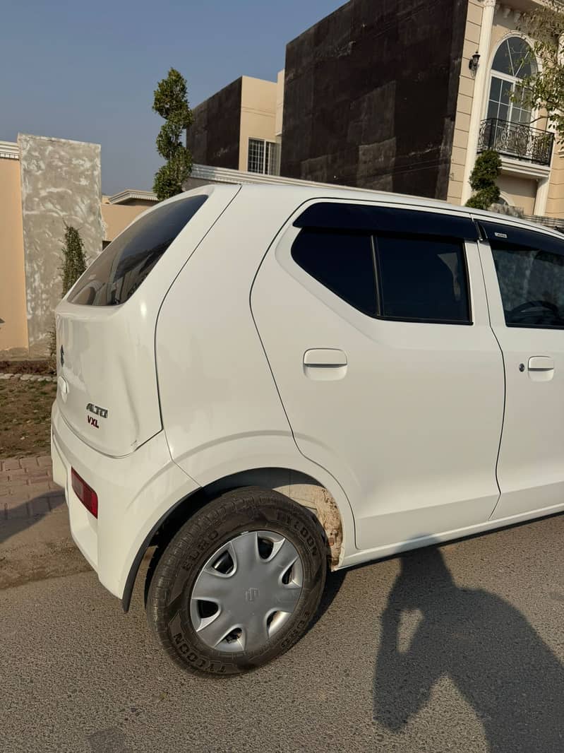 Suzuki Alto VXL AGS 2024 - Almost New 6