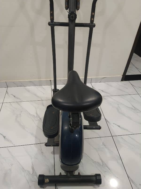 Slim Line Power Elliptical CrossTrainer Bike with Seat 4