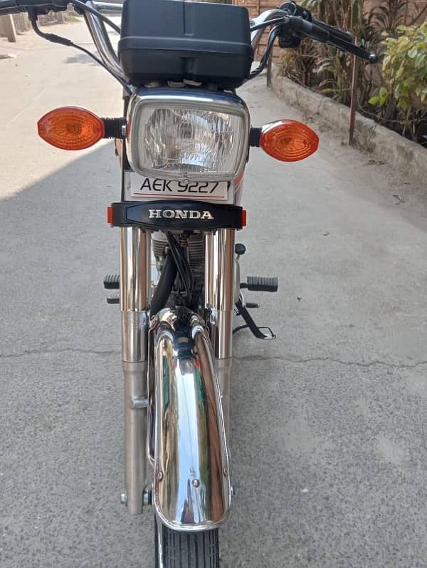 Honda 125 2021  model 7