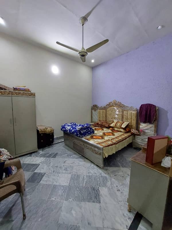 Aslam ganj nemat colony no 2 Madina Town 3 marla duble kitchen for rent 5