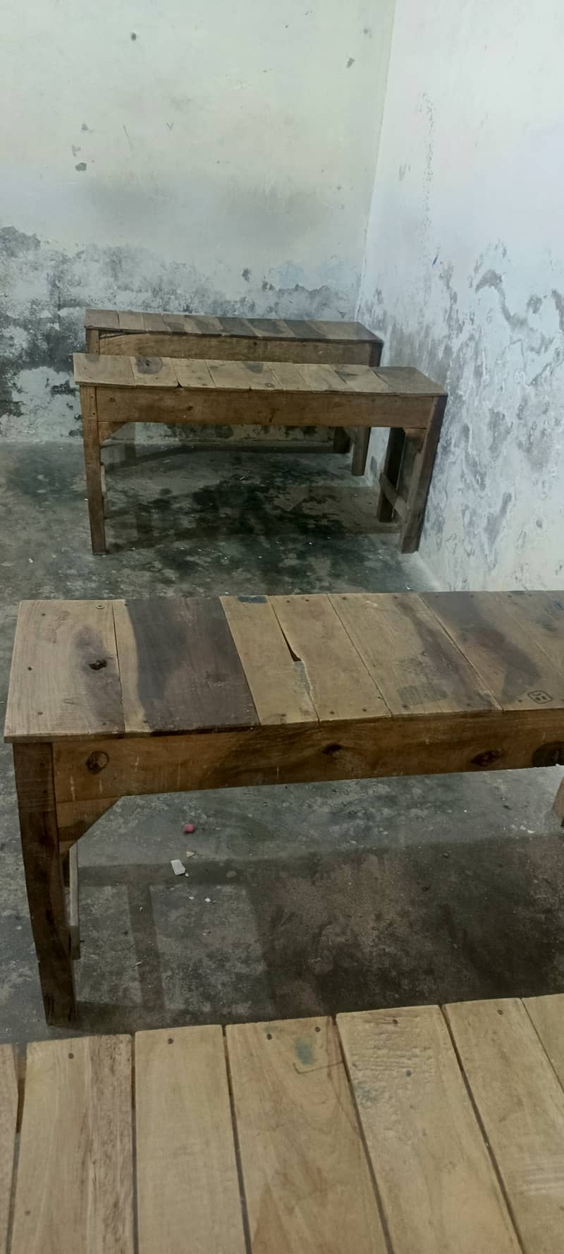 BENCHES (FURNITURE) FOR SCHOOL AND ACADEMY 4