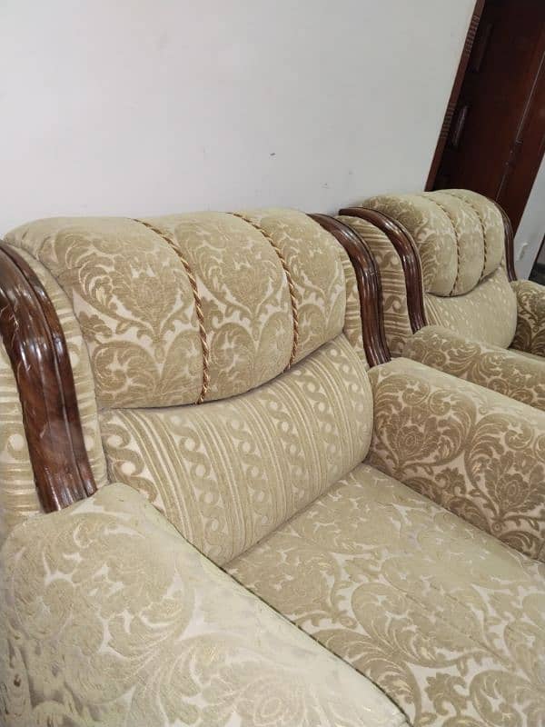 5 seater sofa set in premium quality 2