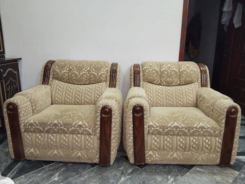 5 seater sofa set in premium quality 3