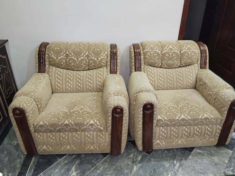 5 seater sofa set in premium quality 7