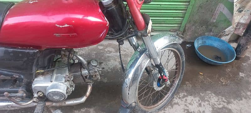 Road Prince cd 70 bike for urgent sale 3