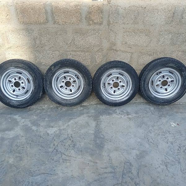 Mehran Tyre Size 12 6