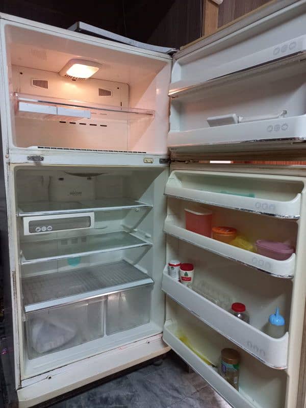 LG fridge 3