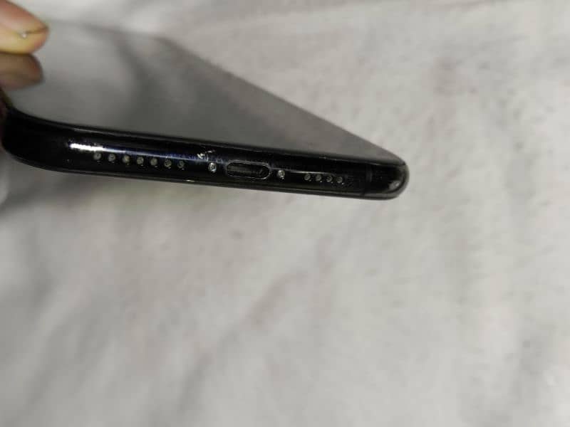 iphone xsmax 64gb service bettery pta approved 10/8.5 condition 6