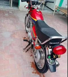 Honda 125 2010 model total genuine 03148783430