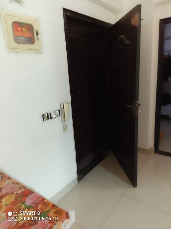 1150 SQFT FLAT FOR SALE AT SEHAR COMMERCIAL 5