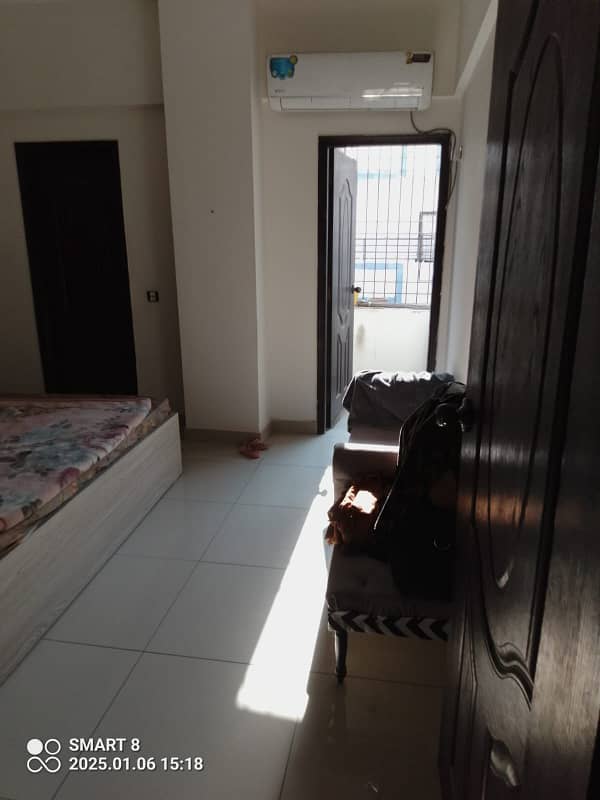 1150 SQFT FLAT FOR SALE AT SEHAR COMMERCIAL 11