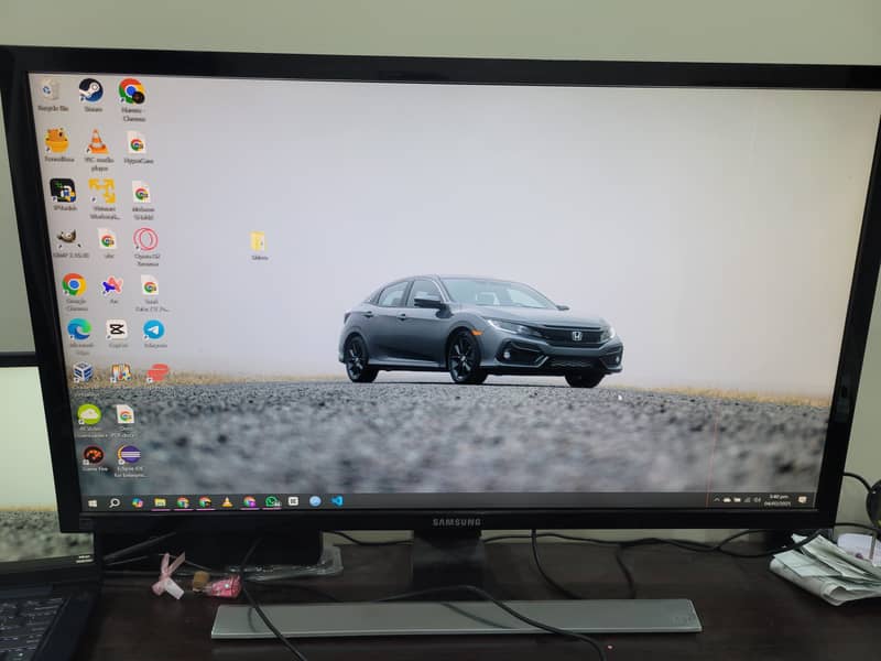 Samsung U28E590 4K monitor best for gaming 0