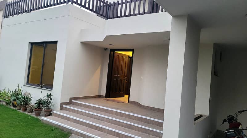 1 Kanal House For Sale In Dha Phase 4 Lahore, CC block 24