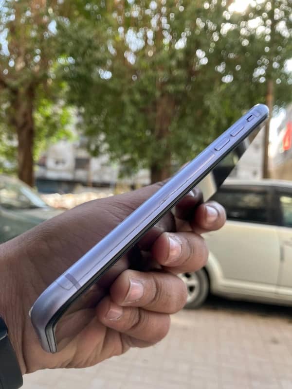 iphone 11 non pta factory unlocked for sell 3