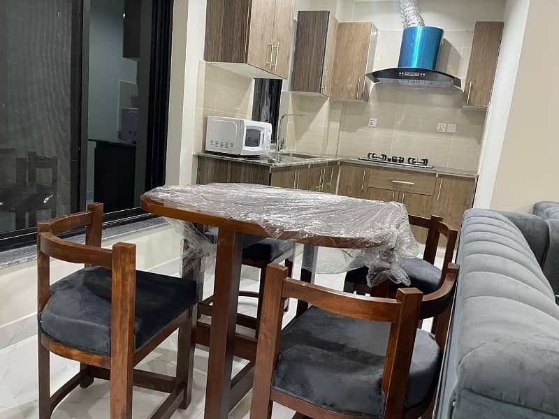 1 Bed Brand New Luxury Furnished Flat Apartment Available In Bahria Town Lahore 5