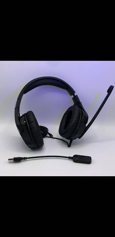 Hyper x cloud stinger s 7.1 surround sound Gaming Headset. 2