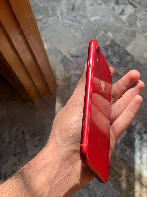 IPHONE XR 2