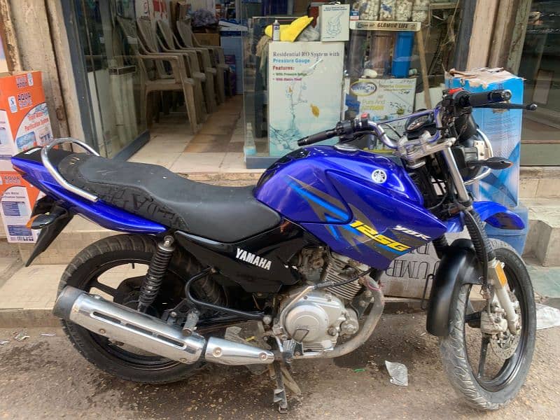 YAMAHA YBR 125 G Blue like New 0