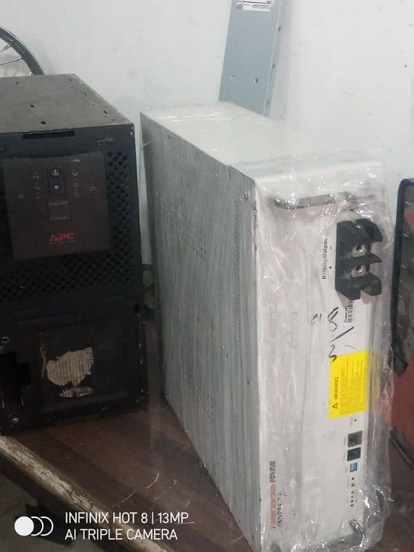 battery and solar inverter 7