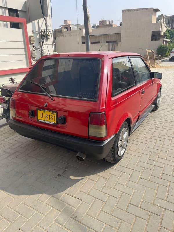 Daihatsu Charade 1985 2