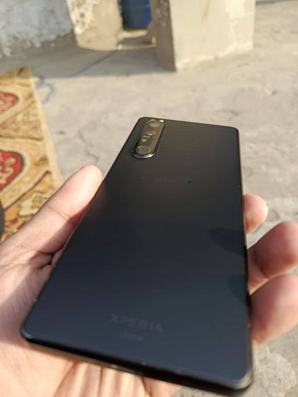 Sony Xperia 1 Mark 3 2