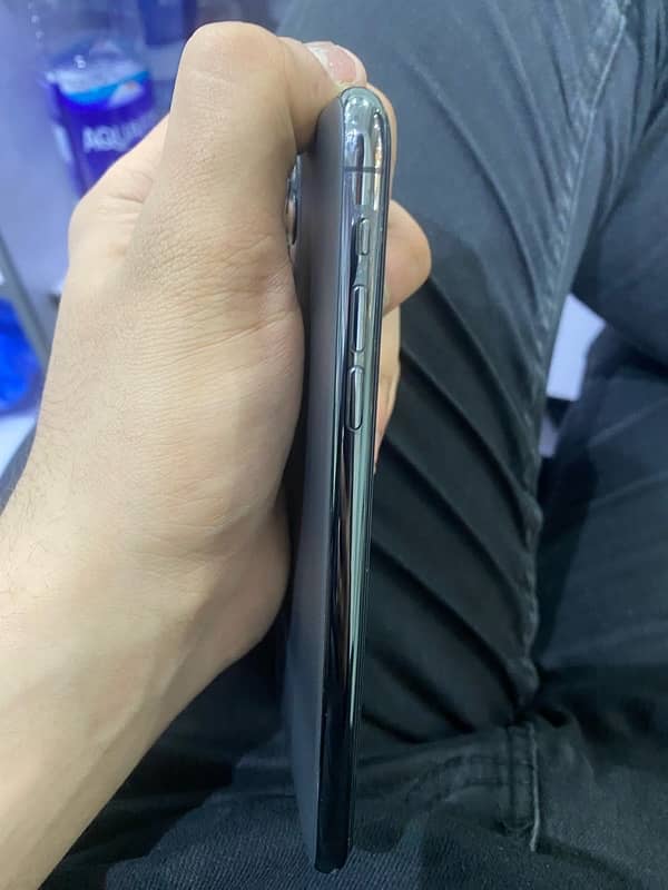 iphone 11pro max 256Gb non pta 4