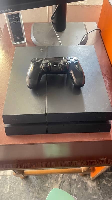 Playstation 4 1TB Variant Fat Non jailbreak 1