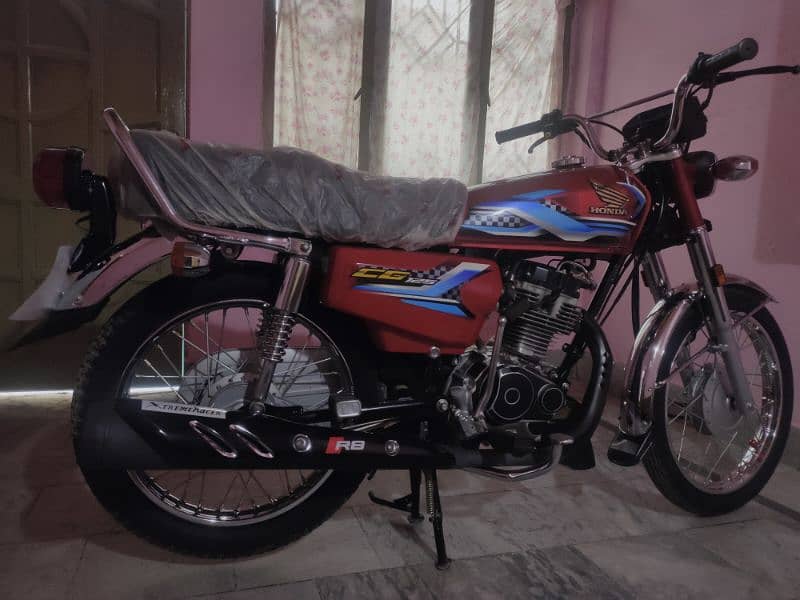 Honda 125 red full tapping Open later total geniu serial number 90 0