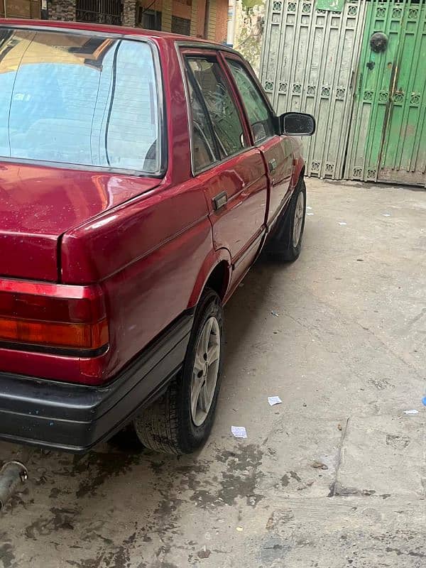 Nissan Sunny 1986 5