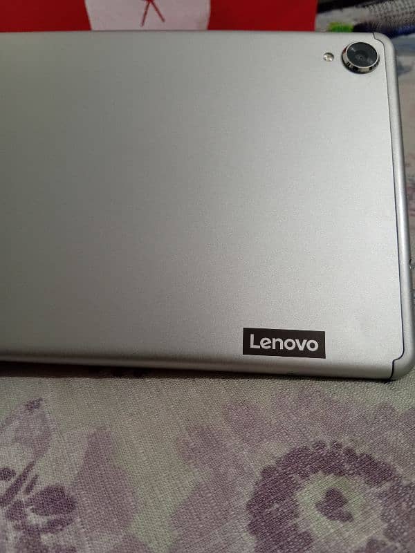 Tab M8 lenovo 2