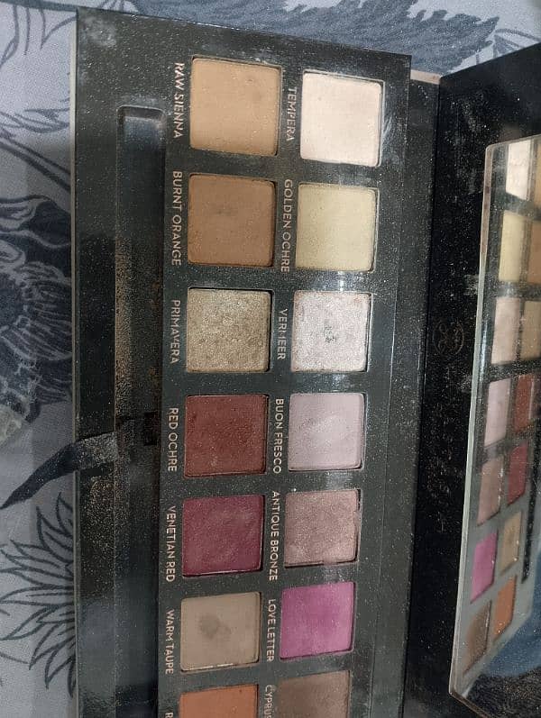 eyeshadow pallettes 3