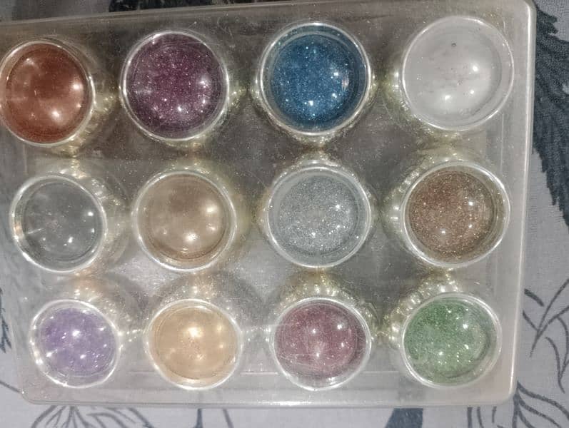 eyeshadow pallettes 12