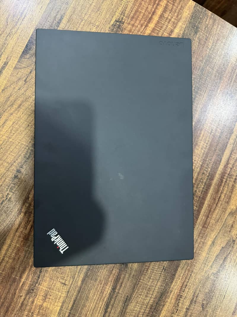 Lenovo Laptop T570 (i7 7th Generation) 1