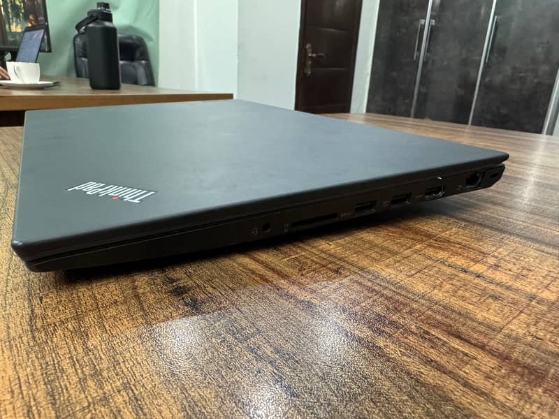 Lenovo Laptop T570 (i7 7th Generation) 4