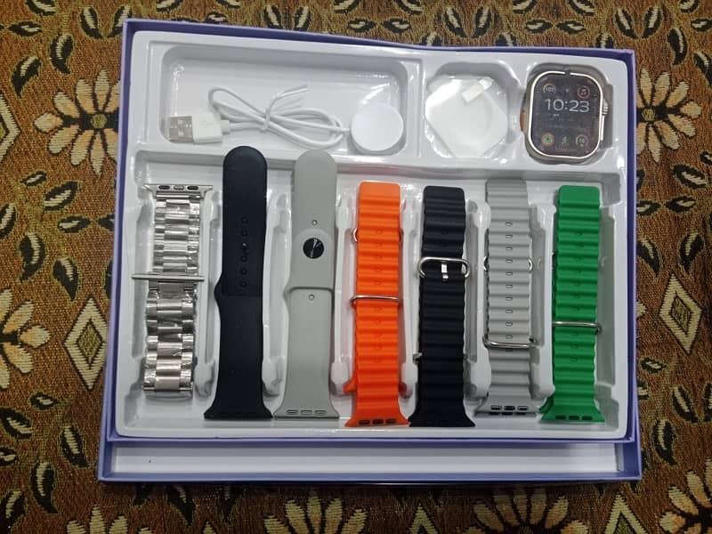 ULTRA-2 Z90 SMART WATCH SEVEN PLUS ONE 7+1 1