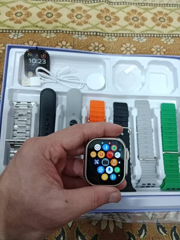 ULTRA-2 Z90 SMART WATCH SEVEN PLUS ONE 7+1 4